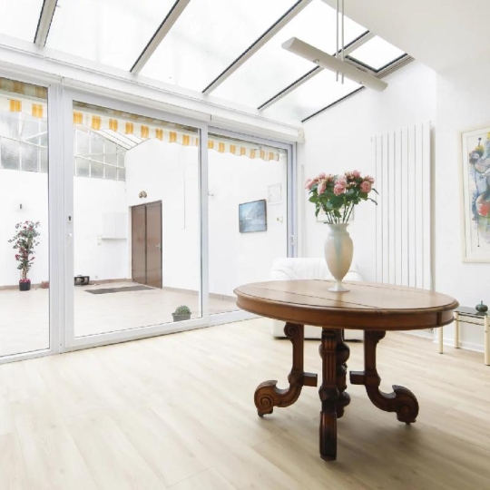  Annonces BOBIGNY : Maison / Villa | PARIS (75014) | 245 m2 | 2 850 000 € 