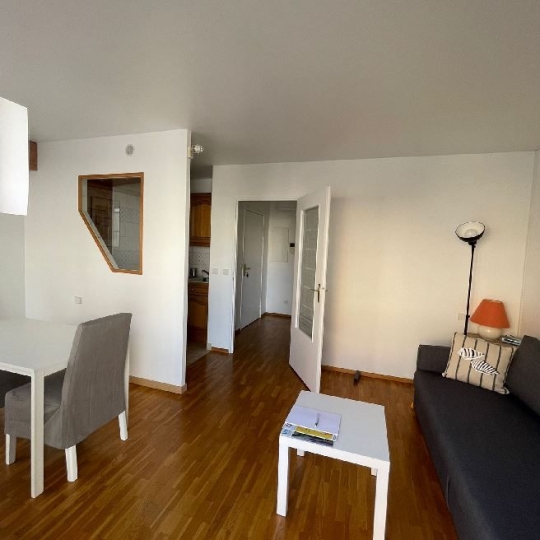 Annonces BOBIGNY : Appartement | CHARENTON-LE-PONT (94220) | 27.00m2 | 1 050 € 