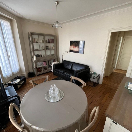  Annonces BOBIGNY : Appartement | CHARENTON-LE-PONT (94220) | 50 m2 | 435 000 € 