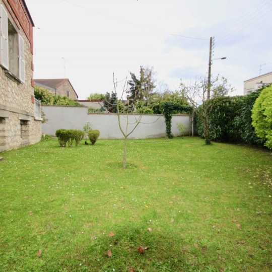  Annonces BOBIGNY : Maison / Villa | MONTMAGNY (95360) | 262 m2 | 832 000 € 