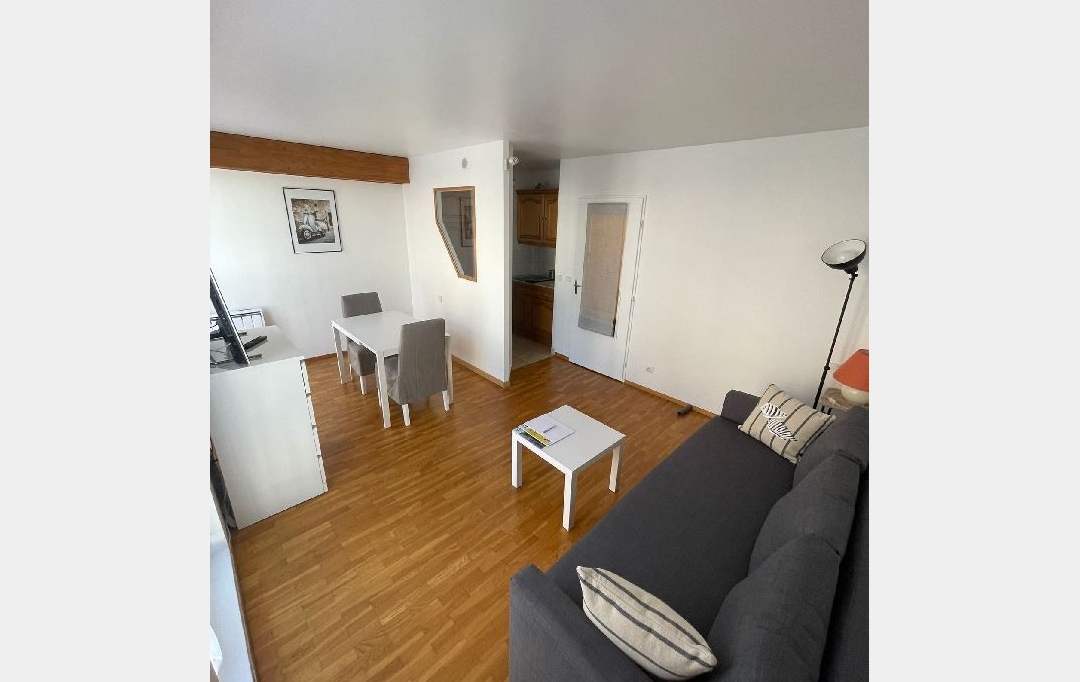 Annonces BOBIGNY : Apartment | CHARENTON-LE-PONT (94220) | 27 m2 | 950 € 