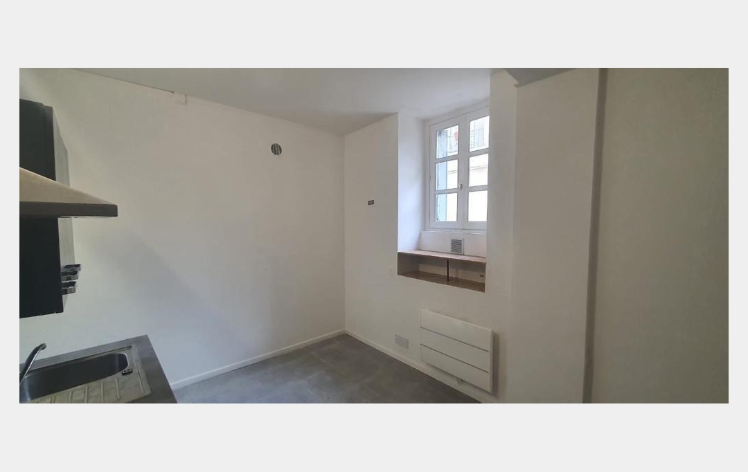 Annonces BOBIGNY : Appartement | SAINT-MAURICE (94410) | 30 m2 | 129 000 € 