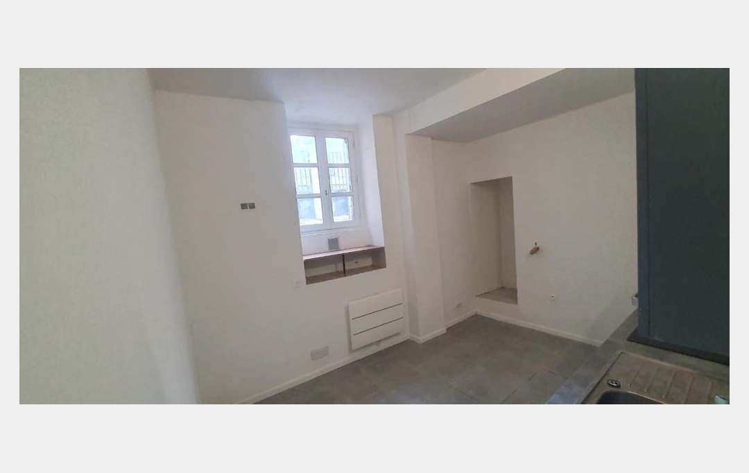 Annonces BOBIGNY : Appartement | SAINT-MAURICE (94410) | 30 m2 | 129 000 € 