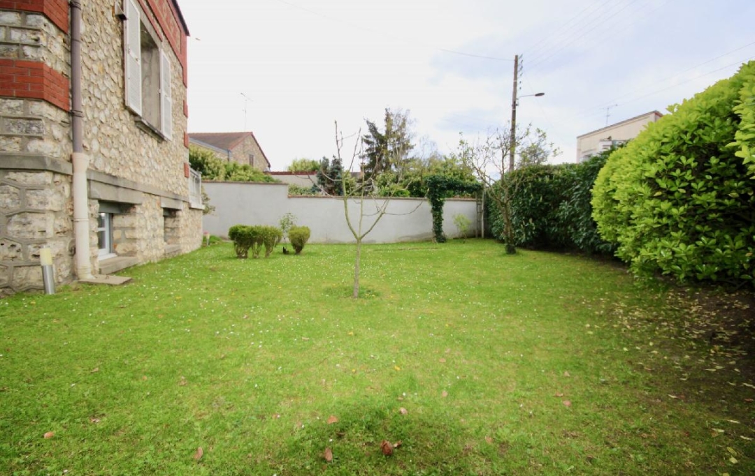 Annonces BOBIGNY : Maison / Villa | MONTMAGNY (95360) | 262 m2 | 832 000 € 