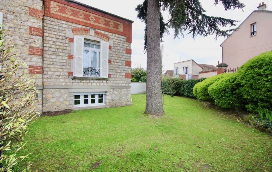 Annonces BOBIGNY : Maison / Villa | MONTMAGNY (95360) | 262 m2 | 832 000 € 