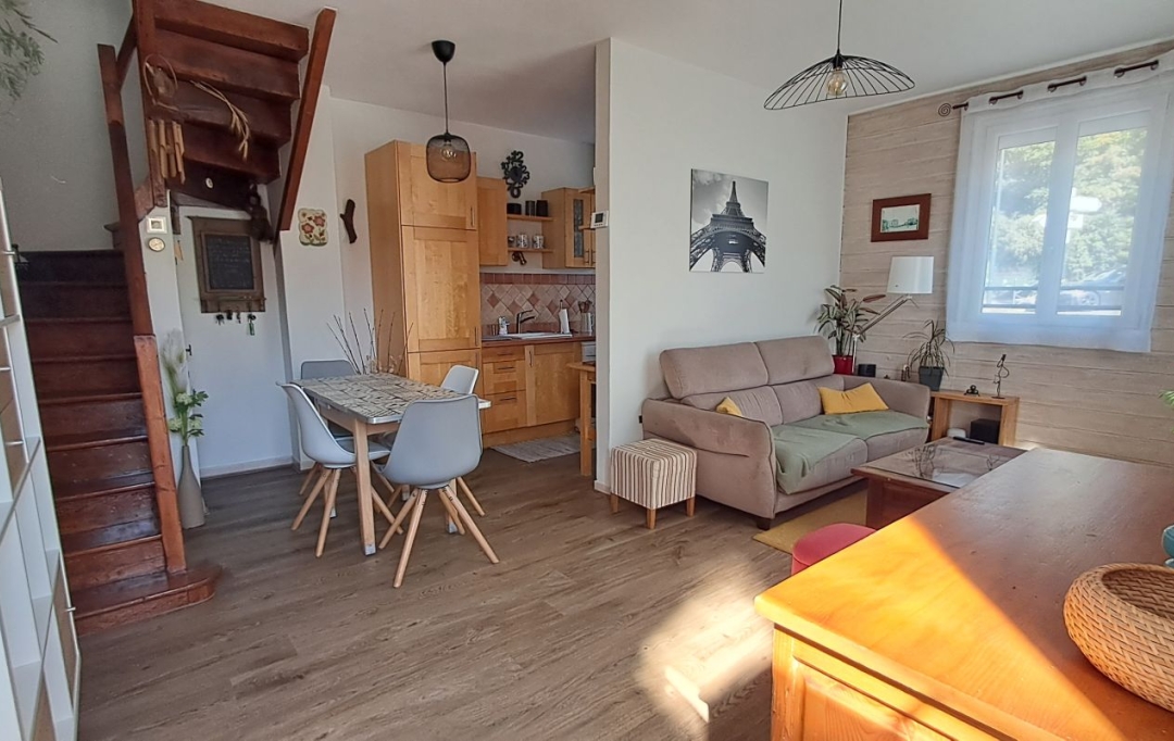 Annonces BOBIGNY : Maison / Villa | FONTENAY-SOUS-BOIS (94120) | 79 m2 | 369 000 € 