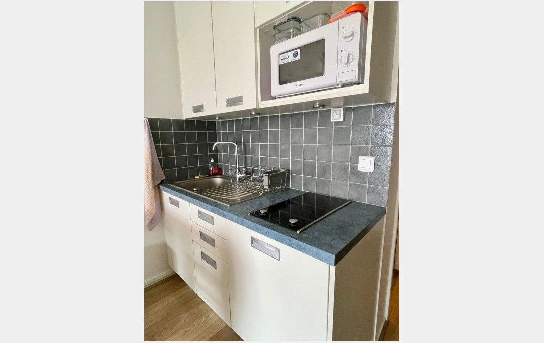 Annonces BOBIGNY : Appartement | PARIS (75015) | 19 m2 | 260 000 € 